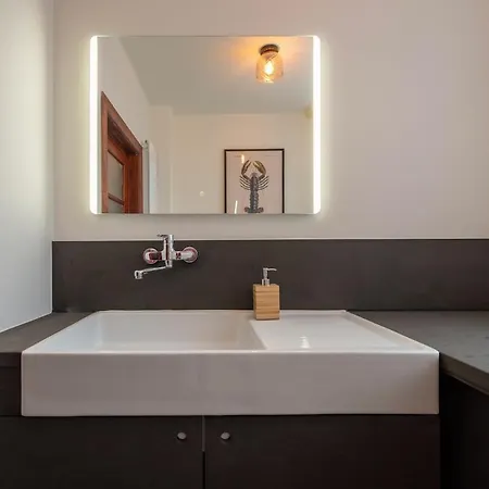 Villa Pino Cozy Seaside For Guests With Terrace Knokke-Heist